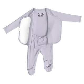 Bonsie Footie - Hush Sky
Baby outfit with long-sleeve top and pants on a white background