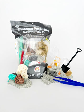 EGKD Dinosaur Fossil Dig (Cookies & Cream) Kiddough Play Kit