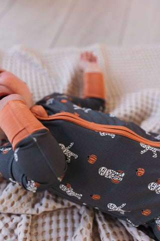 In My Jammers Mummy Zipper Romper