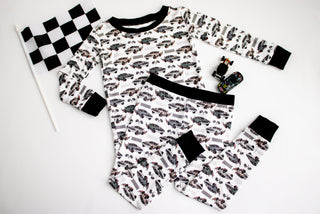 Dream Big Little Co, Dream Big Little Co Pit Crew L/S Dream Set - Basically Bows & Bowties