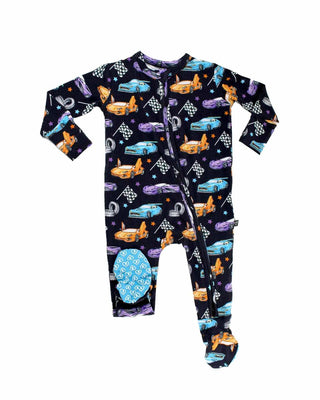 Lev Baby Zippered Footie - Elias
Children's onesie with car pattern on a white background