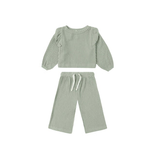 Quincy Mae Ruffle Cozy Set - Fern
Green ribbed pajama set on a white background
