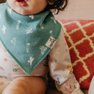 Copper Pearl Cheyenne Bandana Bib Set