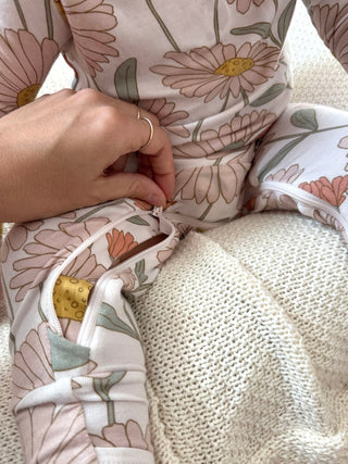 Gunamuna Convertible Romper Footie - Beauty