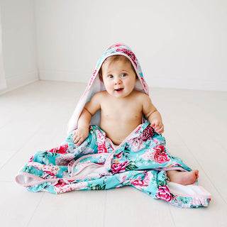 Posh Peanut Eloise Ruffled Hooded Towel, Posh Peanut, Hooded Towel, Posh Custom Sale, Posh Peanut, Posh Peanut Eloise, Posh Peanut Eloise Ruffled Hooded Towel, Posh Peanut Hooded Towel, Posh
