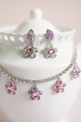 Great Pretenders The Audrey Necklace, Ring & Clip On Earring Set, Great Pretenders, Audrey, cf-type-jewelry-sets, cf-vendor-great-pretenders, Creative Education, Dress Up Jewelry, EB Girls, G