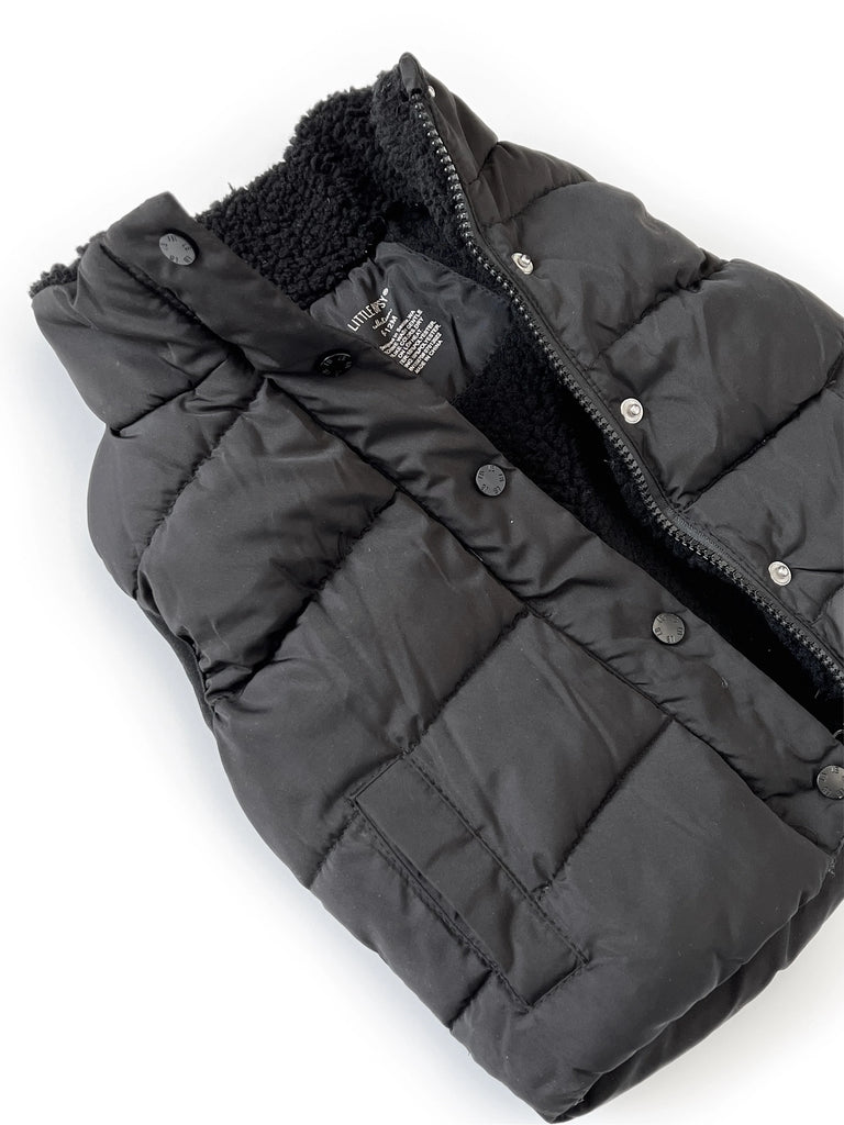 Boys black deals puffer vest