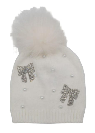 Bari Lynn Crystalized Bow with Pearls Fur Pom Hat - White
White knitted beanie with decorative bows and pearls on a white background