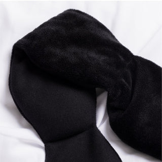 Noppod Weighted Sleep Eye Mask - Onyx
Close-up of a black bow tie on a white background