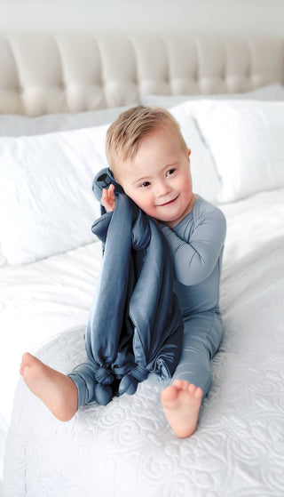 gunamuna, FW24 LOVEY FRIEND: Stella - Basically Bows & Bowties