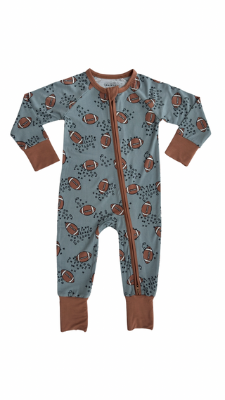 In My Jammers Green Football Zipper Romper
Children's onesie with football pattern on a white background