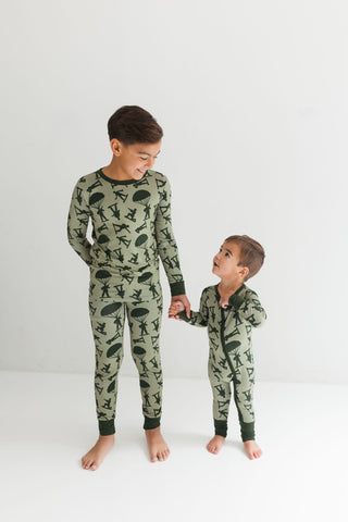 In My Jammers Zipper Romper - Army Men
In My Jammers Two Piece Set - Army Men

