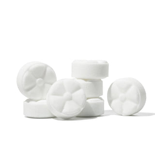 The Lavish Goat Shower Steamers Box - Essence: Eucalyptus
White cylindrical containers on a white background