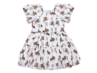 Alto Modas Girls Daphne Dress - Western
Children's dress with cowboy print on a white background