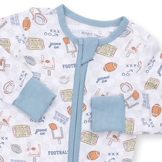 Angel Dear Convertible Romper - Football Check
Baby outfit with football-themed print and blue accents on a white background