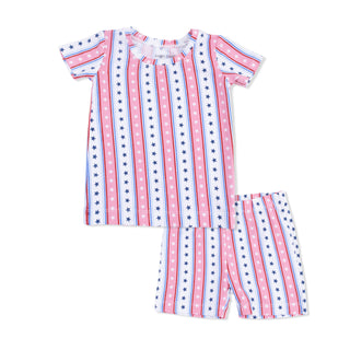 Angel Dear Loungewear Short Set - Stars and Stripes
Children's outfit with American flag pattern on a white background