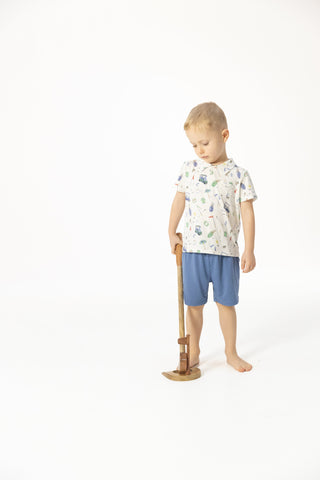 Angel Dear Polo Shirt & Short Set - Golf Things
Child holding a toy shovel on a white background