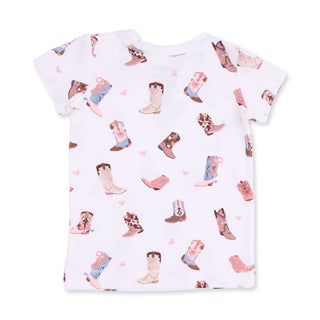Angel Dear Short Sleeve Loungewear Set - Buckarette Boots
A white short-sleeve baby tee with an all-over print of western cowboy boots in pink, brown, and blue, along with small pink bows.