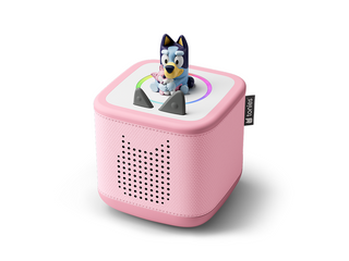 Bluey Toniebox 2 starter set in cloud pink with blue and pink plush toys and accessories for children's audio play.