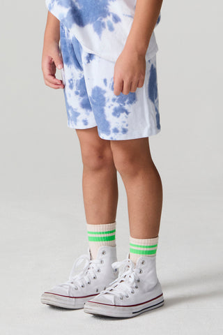 Chaser Wide Leg Mistel Tie Die Shorts
Person wearing a tie-dye outfit with white high-top sneakers on a plain background