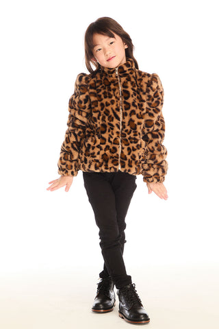 Chaser Puff Sleeve Leopard Love Jacket
Child wearing a leopard print jacket on a white background