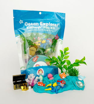 EGKD Earth Grown KidDoughs Ocean Explorer KidDough Play Kit 
Ocean Explorer KidDough Play Kit with toys and plants on a white background