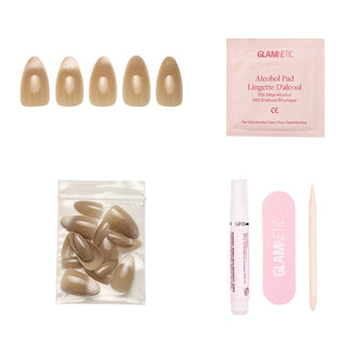 Glamnetic Press-On Nails Short Almond - Honey Bun
Set of false nails with packaging and alcohol pads on a white background