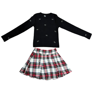 FBZ Red Plaid Skort
FBZ Silver Bow Ribbed Long Sleeve Black Tee
Black long-sleeve top with small white designs and a plaid skirt on a white background