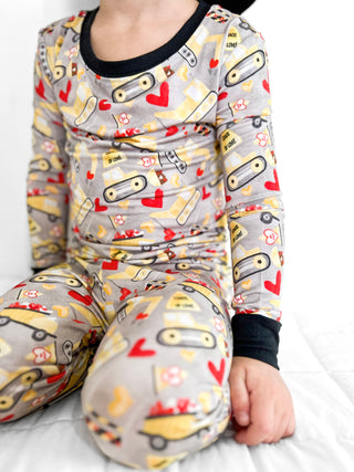 Dream Big Little Co, Dream Big Little Co Loads Of Love L/S Dream Set - Basically Bows & Bowties