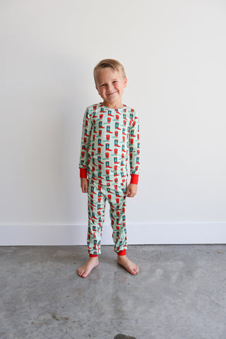 Hollis Baker Loungewear Set - Holiday Boots Green