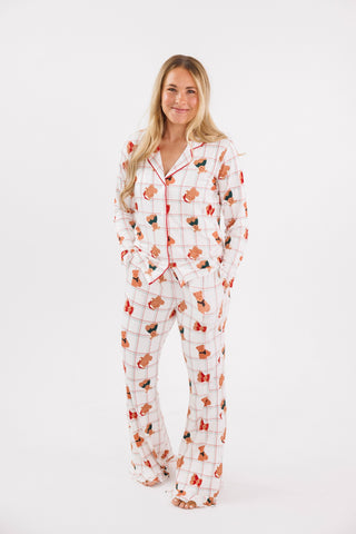 Women's long sleeve ruffle pajamas set by In My Jammers featuring cozy Christmas bears design.