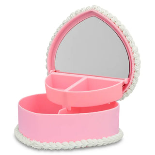Iscream Heart Cake Jewelry Box
Pink jewelry box with mirror and compartments on a white background