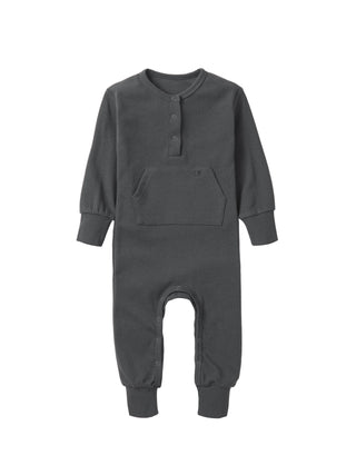 Little Bipsy Waffle Romper - Shadow
Gray baby onesie with a pocket on a white background