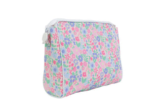 Apple of My Isla Ditsy Floral Go Bag showing a lightweight fabric bag with a colorful floral pattern and adjustable straps.