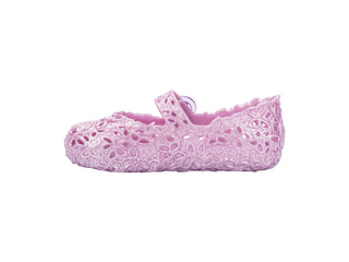 Mini Melissa Pollen - Pearly Pink
Purple lace shoe on a white background