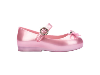 Mini Melissa Mini Sweet Love - Pearly Pink
Pink children's shoe with a strap and bow on a white background