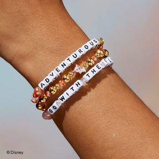 Little Words Project Bracelet - Disney Princess: Moana
Bracelets with motivational phrases on a wrist, featuring Disney branding.