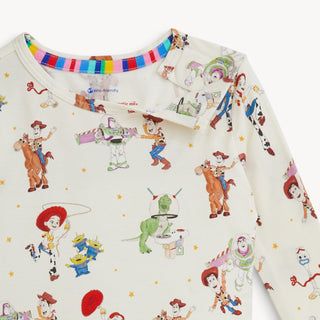 Magnetic Me x Disney L/S Modal Pajama Set - Toy Story Woody & Friends
Children's long-sleeve shirt with Toy Story character print on a white background