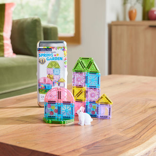Magna-Tiles microMAGS Spring Garden 24-Piece Travel Set
Magna-Tiles Spring Garden set on a wooden table with packaging in the background