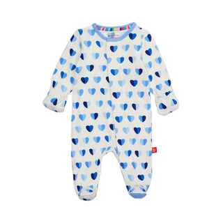 Magnetic Me Modal Magnetic Footie - Blue XOXO
Baby onesie with blue heart pattern on a white background