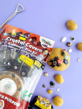 EGKD Crystal Cavern + Wigglitz KidDough Play Kit