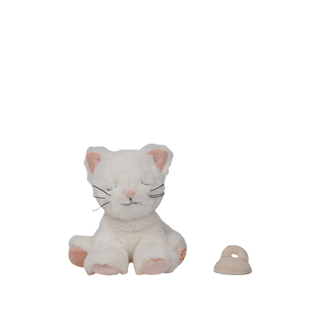 Olli Ella Binky Kitten Kiki - White
White plush cat toy with pink accents on a white background