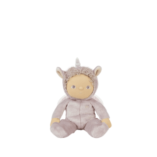 Olli Ella Dozy Dinkums - Unicorn - Uma / Lilac
Stuffed toy with a unicorn costume on a white background