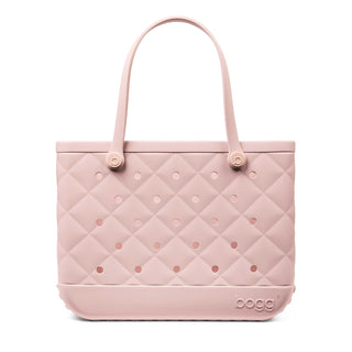 Original Bougie Bogg® Bag - Quilted Rose Petal
Pink quilted handbag with polka dot pattern on a white background