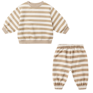 Quincy Mae Oversized Crew Sweatshirt & Oversized Sweatpant Set - Gold Stripe
Children's striped outfit with a shirt and pants on a white background