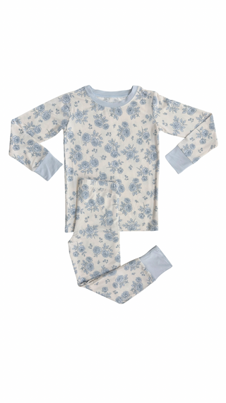 In My Jammers Blue Rose Garden Two Piece Set
Children's pajama set with blue floral pattern on a white background