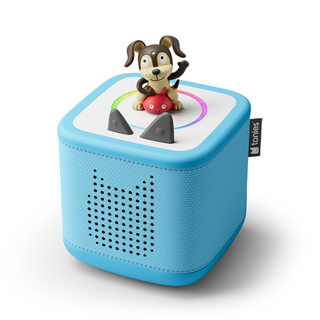 Playtime Puppy Toniebox 2 Starter Set - Sky Blue
Blue toy speaker with a dog figurine on top on a white background
