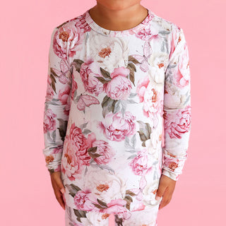 Posh Peanut Classic Pajama Set - Lucienne
Floral pajama set on a pink background