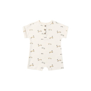 Quincy Mae Short Sleeve One Piece - Race Car
Baby romper with a pattern on a white background