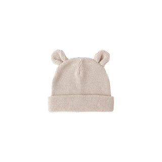 Quincy Mae Baby Bear Beanie - Oat
Beige baby hat with bear ears on a white background